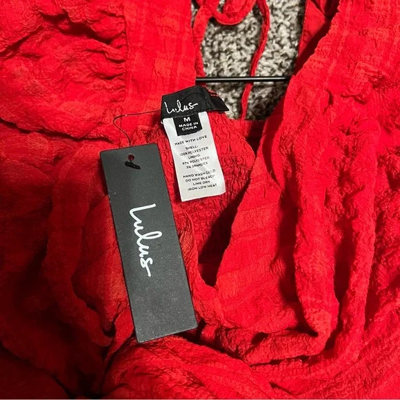 Lulus love of sunshine red puff sleeve wrap crop top NWT size medium - Picture 4 of 9